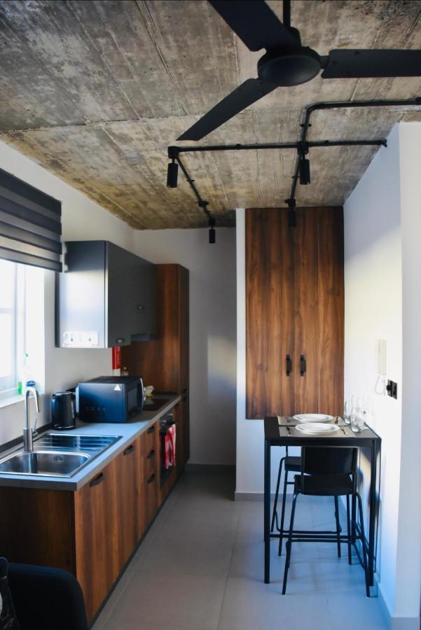 Апартаменти Chic Penthouse Industrial-Style Моста Екстер'єр фото
